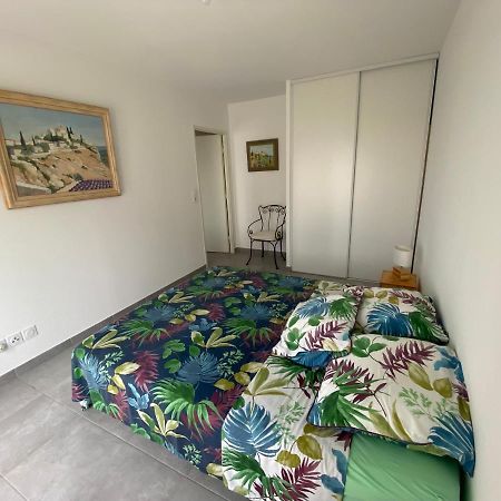 Appartement Type 2 Neuf +Grande Terrasse Ле-Лаванду Экстерьер фото